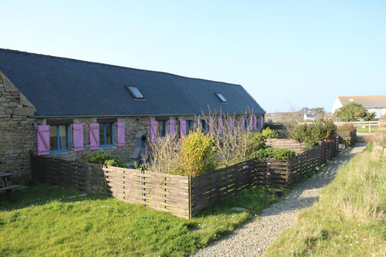 Les Gites Aux Volets Roses Landunvez Exteriér fotografie